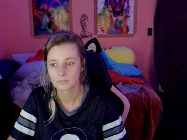 YourSecretGirlFriend963 webcam