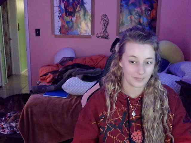 YourSecretGirlFriend963 webcam