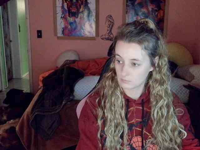 YourSecretGirlFriend963 webcam