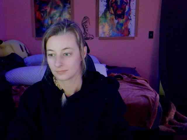 YourSecretGirlFriend963 webcam