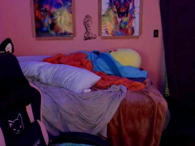 YourSecretGirlFriend963 webcam