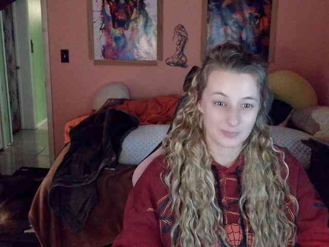 YourSecretGirlFriend963 webcam