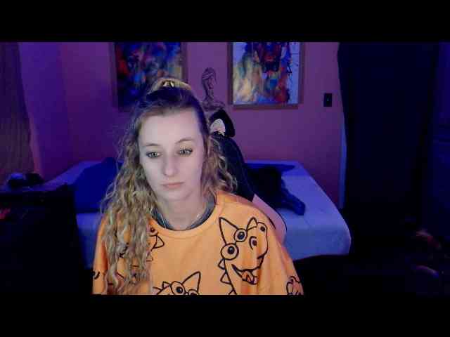 YourSecretGirlFriend963 webcam