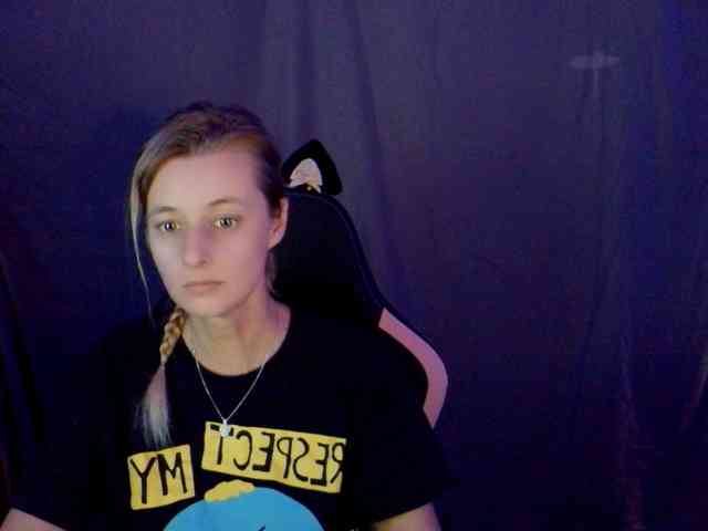 YourSecretGirlFriend963 webcam