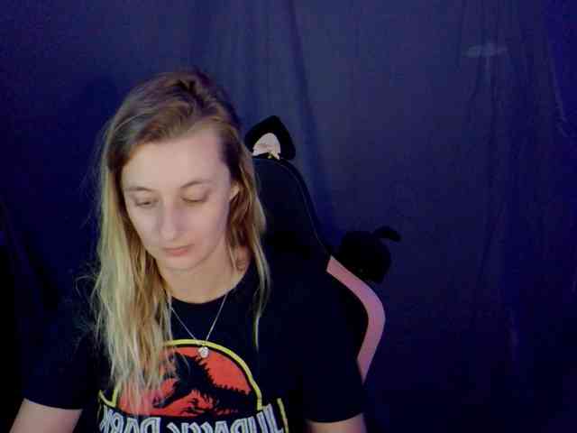 YourSecretGirlFriend963 webcam