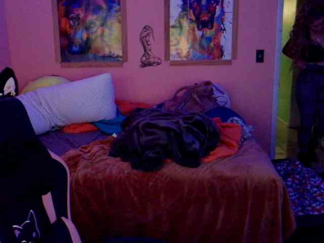 YourSecretGirlFriend963 webcam