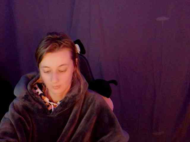 YourSecretGirlFriend963 webcam