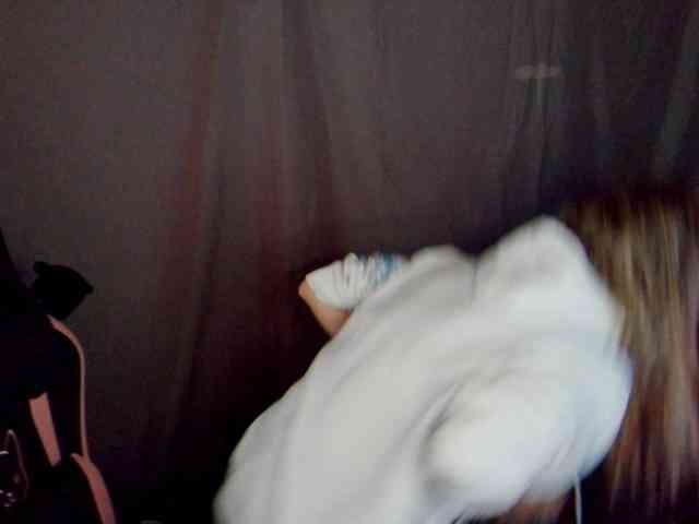 YourSecretGirlFriend963 webcam