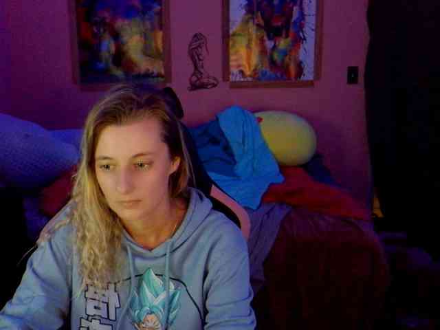 YourSecretGirlFriend963 webcam