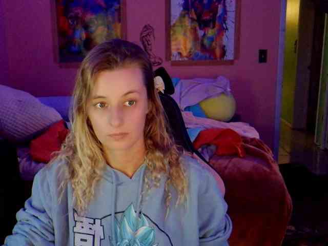 YourSecretGirlFriend963 webcam