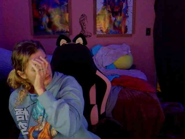 YourSecretGirlFriend963 webcam