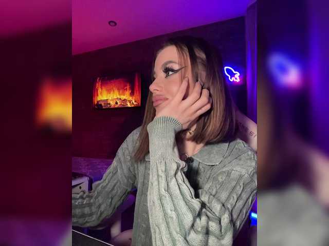 HotGirlEva — Hi, the best support is your attention and generosity. Special vibrations (111222333). I'M NOT WATCHING THE CAMERA! LOVENS - FROM 2 TC. Thank you all, I appreciate your concern and help.