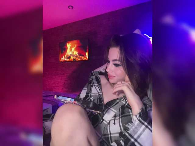 HotGirlEva from BongaCams