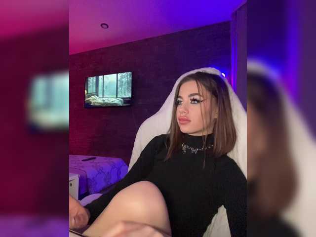 HotGirlEva's BongaCams show and profile