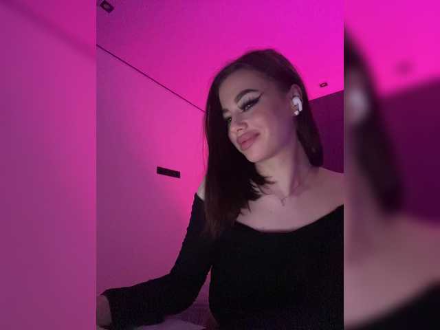  HotGirlEva chat room