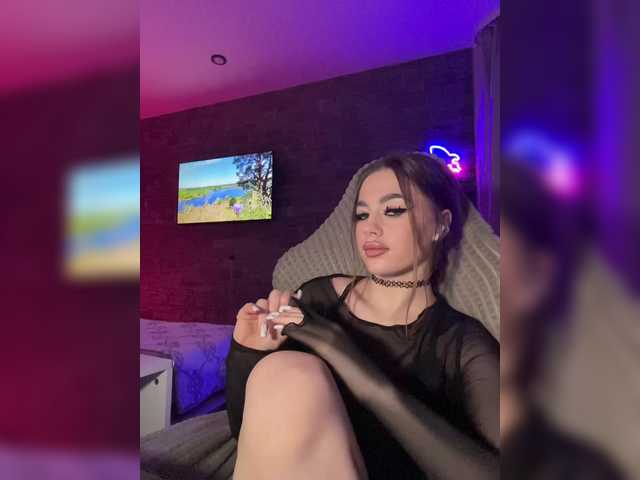 HotGirlEva's BongaCams show and profile