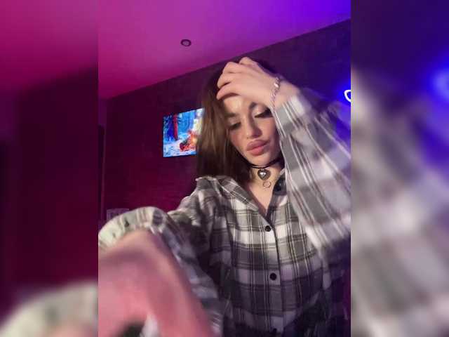 HotGirlEva's BongaCams show and profile