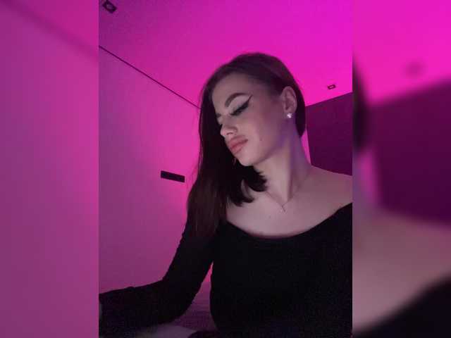  HotGirlEva chat room