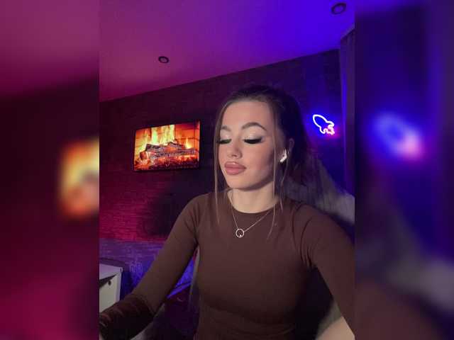 HotGirlEva's BongaCams show and profile