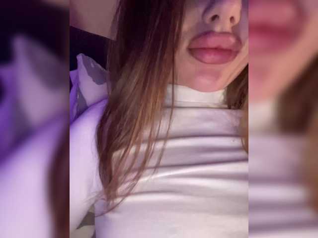 HotGirlEva's BongaCams show and profile