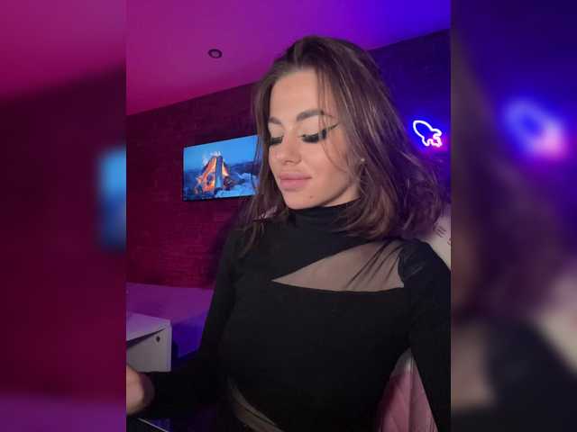 HotGirlEva's BongaCams show and profile