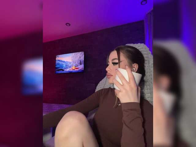 HotGirlEva's BongaCams show and profile