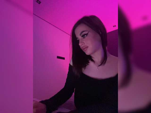  HotGirlEva chat room