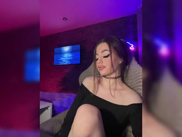 HotGirlEva's BongaCams show and profile