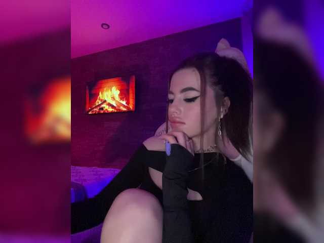 Offline HotGirlEva on BongaCams