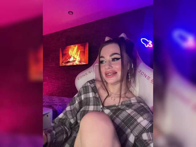  HotGirlEva chat room