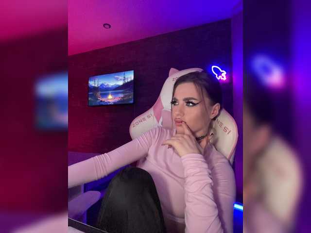 BongaCams HotGirlEva is Freechat HotGirlEva — Hi, the best support is your attention and generosity. Special vibrations (111222333). I'M NOT WATCHING THE CAMERA! LOVENS - FROM 2 TC. Thank you all, I appreciate your concern and help.