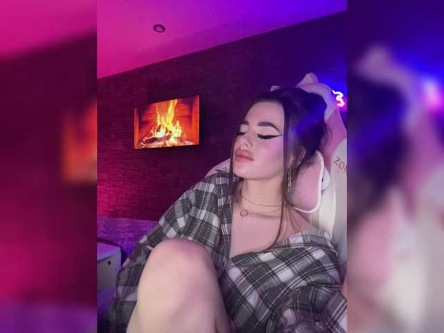  HotGirlEva chat room