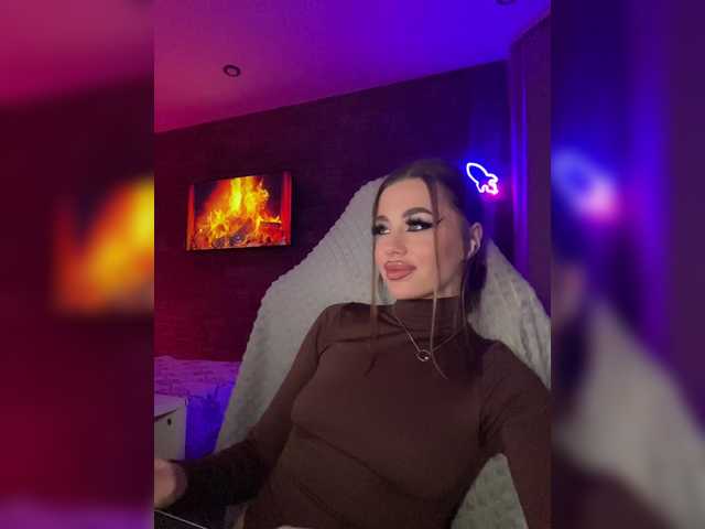 видео HotGirlEva