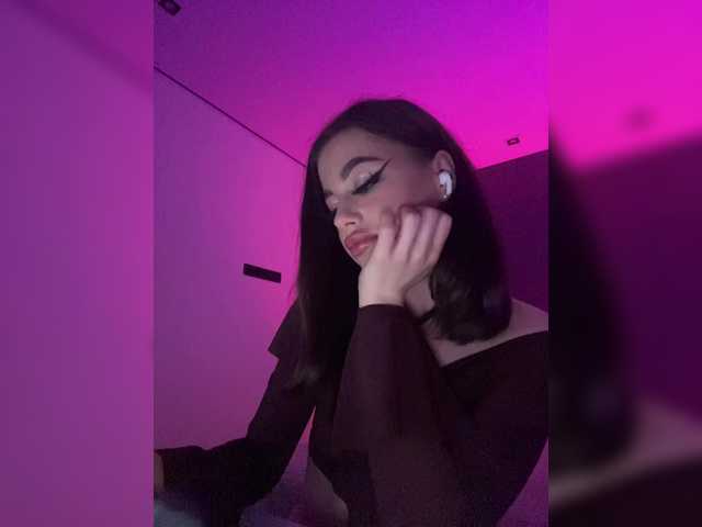  HotGirlEva chat room