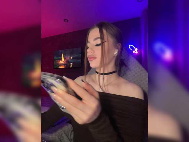 HotGirlEva's BongaCams show and profile