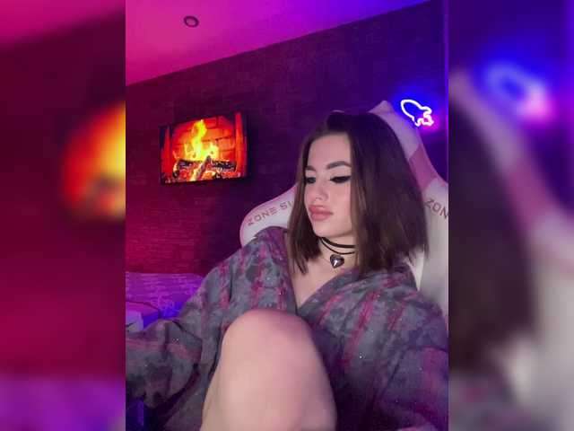  HotGirlEva chat room