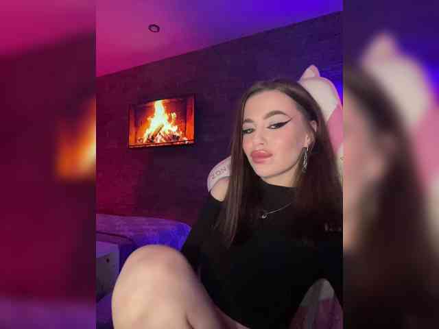 HotGirlEva HotGirlEva