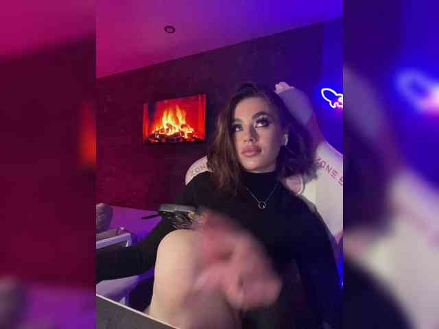 HotGirlEva HotGirlEva