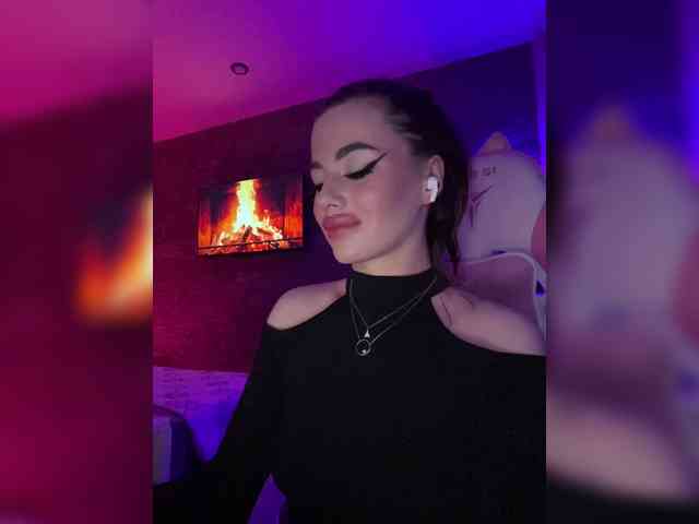 HotGirlEva HotGirlEva