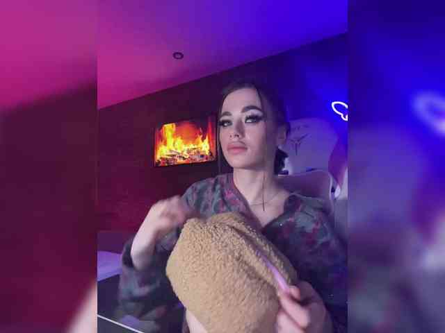 HotGirlEva HotGirlEva