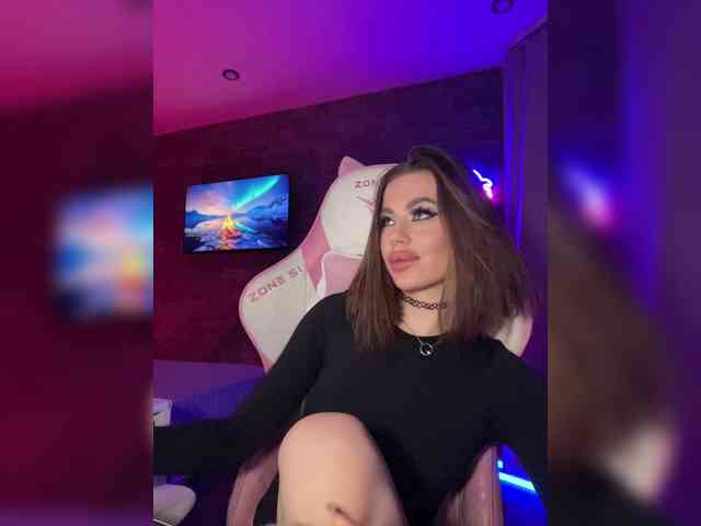 HotGirlEva HotGirlEva