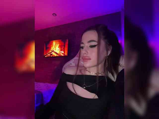 HotGirlEva HotGirlEva