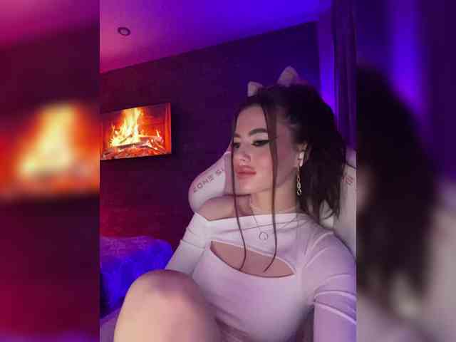 HotGirlEva HotGirlEva