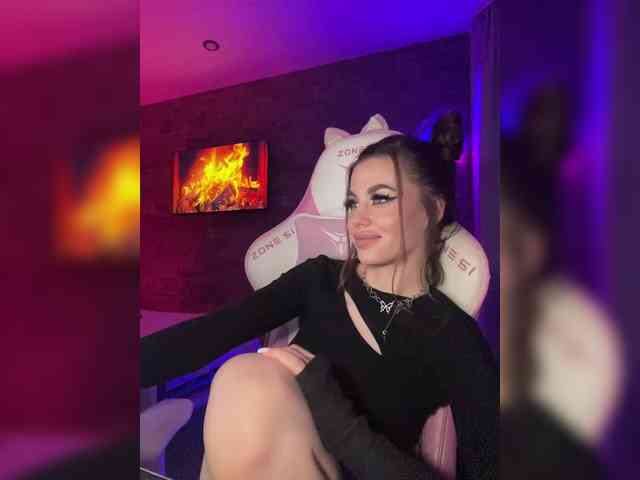 HotGirlEva HotGirlEva