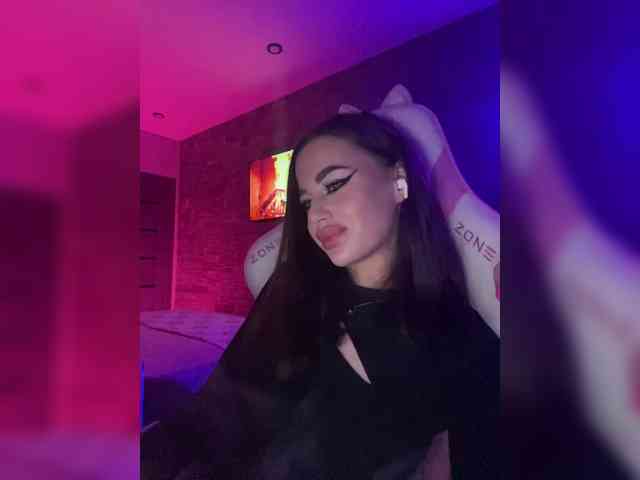 HotGirlEva