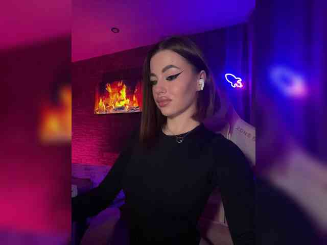 HotGirlEva HotGirlEva