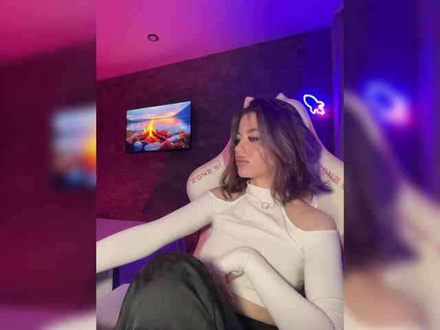 HotGirlEva HotGirlEva