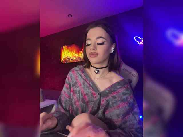 HotGirlEva HotGirlEva