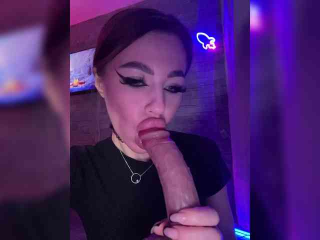 HotGirlEva HotGirlEva