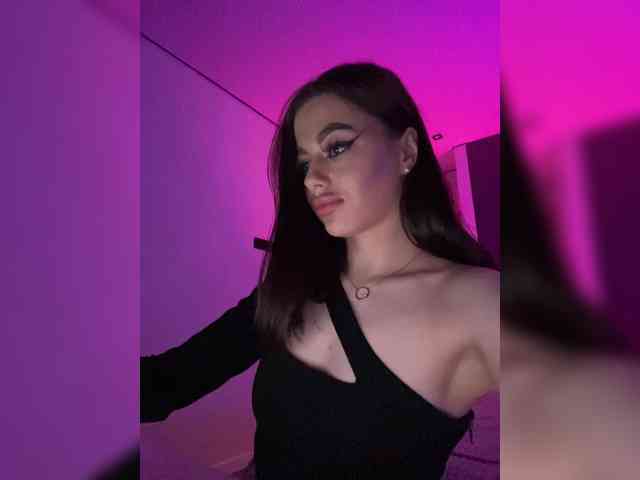 sex show HotGirlEva